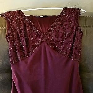 Gorgeous maroon dress